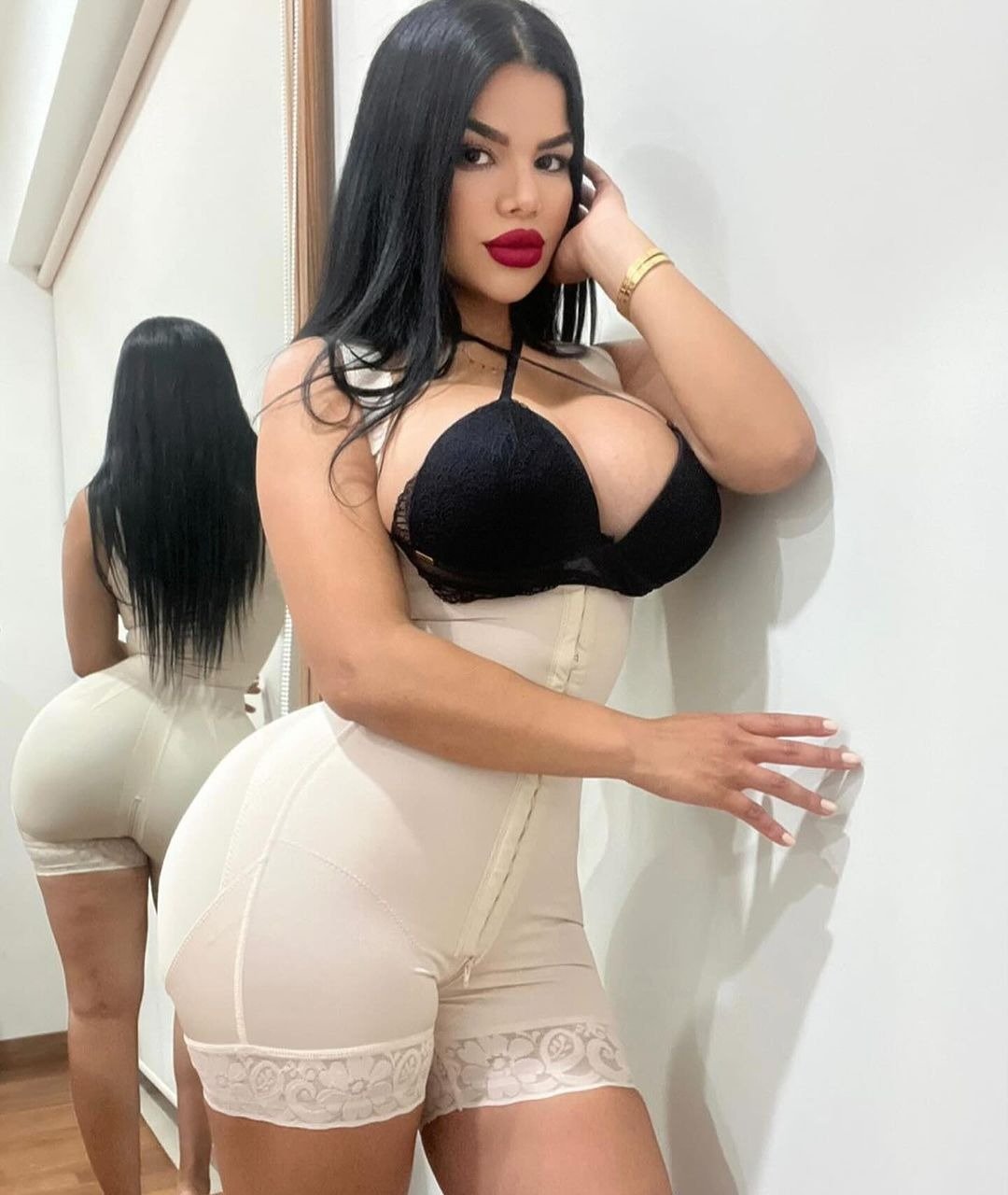 sculpting gaine 07 sculpting gaine 07